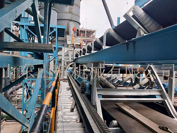 武汉宝洁柳钢防城港折叠伸缩皮带机